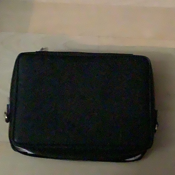 💙 Travel case - Picture 4 of 7